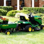 John Deere S100 17.5 HP Gas Hydrostatic Signature Riding Lawn Mower - Image 2
